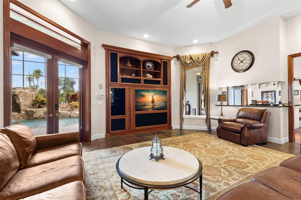 En Venta: $2,890,000 (5 camas, 6 baños, 7943 Pies cuadrados)