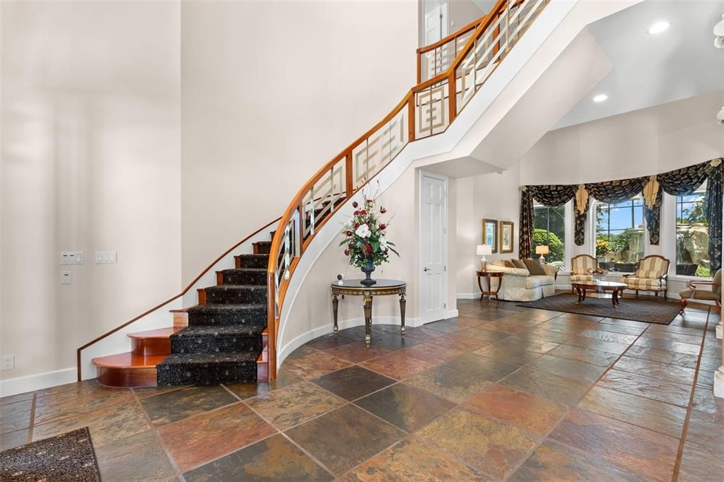 En Venta: $2,890,000 (5 camas, 6 baños, 7943 Pies cuadrados)