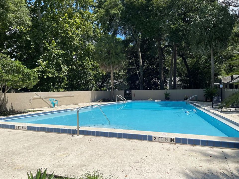 待售: $169,900 (2 贝兹, 2 浴室, 1070 平方英尺)