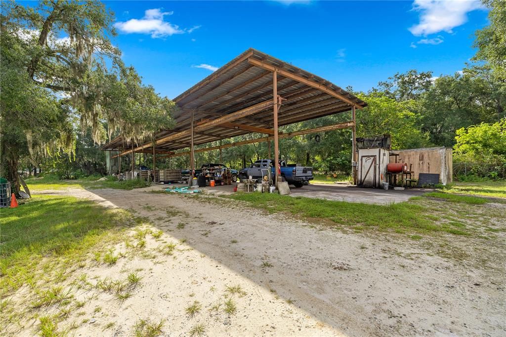 合同活跃: $725,000 (0 贝兹, 0 浴室, 1392 平方英尺)