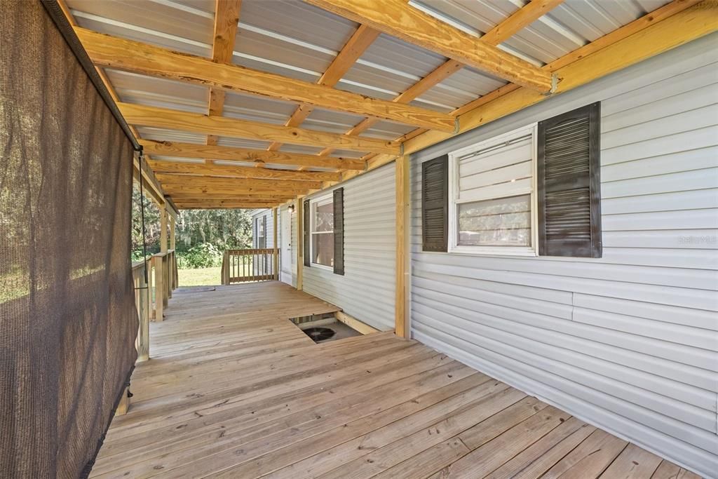 For Sale: $215,000 (3 beds, 2 baths, 1574 Square Feet)