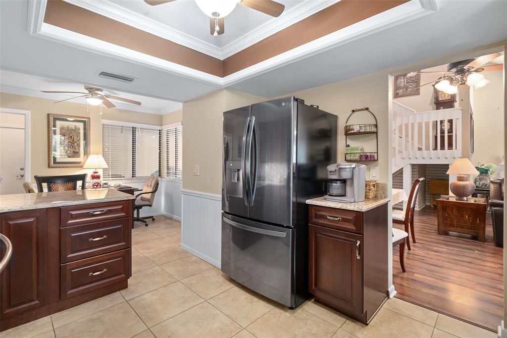 For Sale: $293,000 (3 beds, 2 baths, 1665 Square Feet)