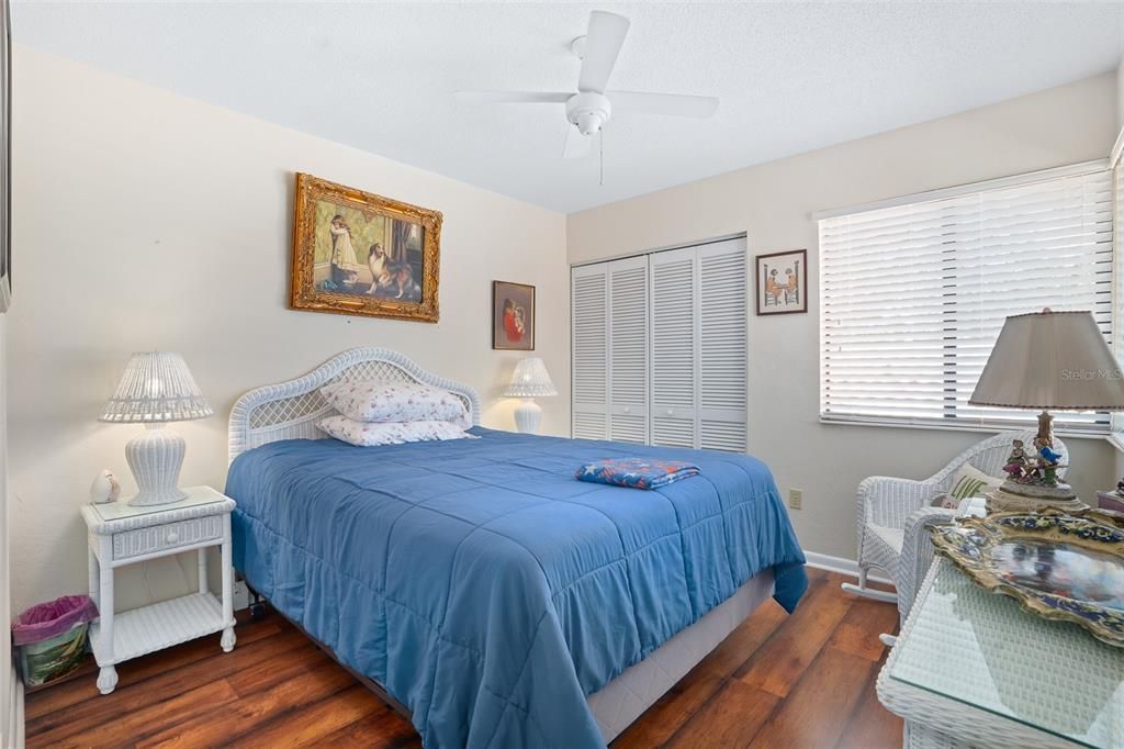 For Sale: $293,000 (3 beds, 2 baths, 1665 Square Feet)