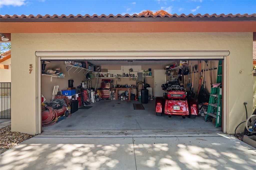 For Sale: $293,000 (3 beds, 2 baths, 1665 Square Feet)