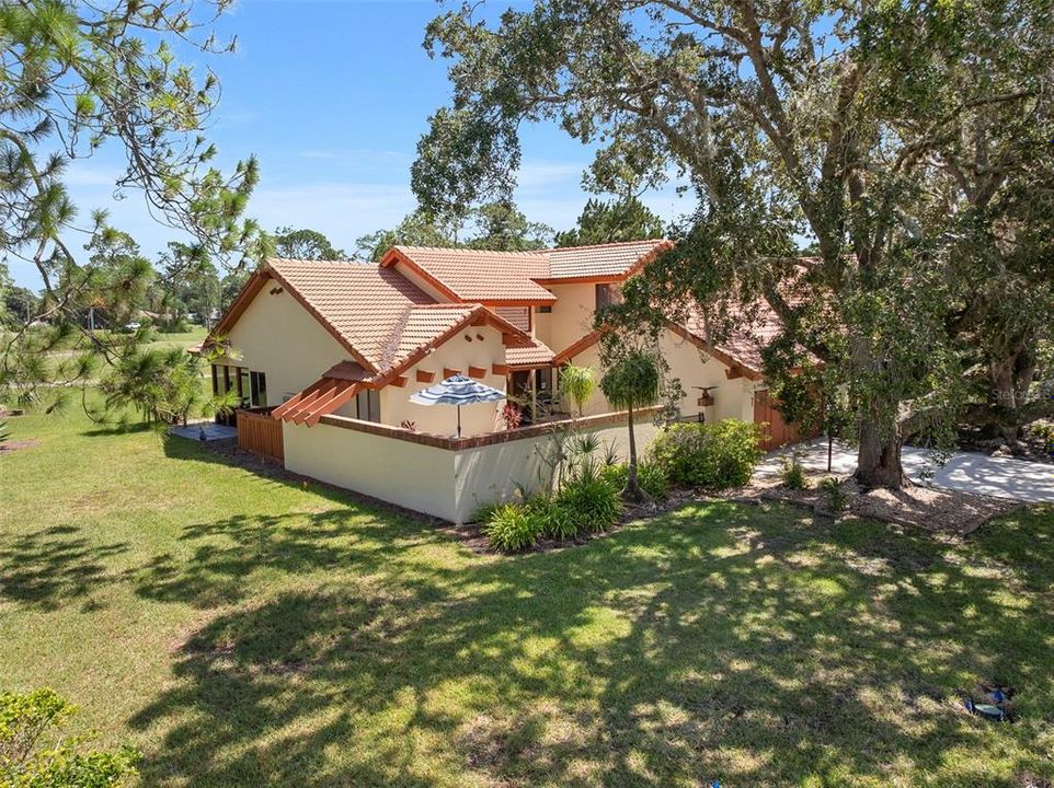 For Sale: $293,000 (3 beds, 2 baths, 1665 Square Feet)