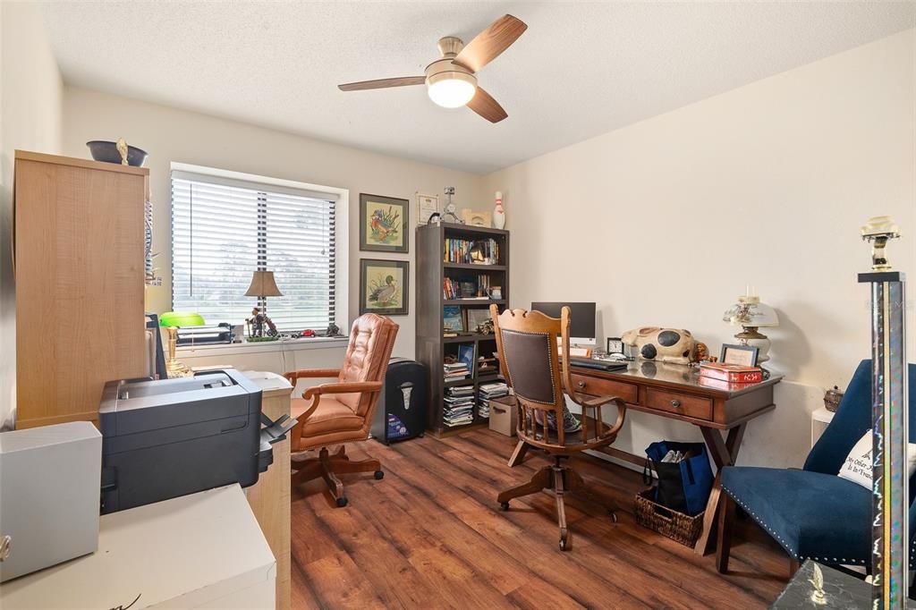 For Sale: $293,000 (3 beds, 2 baths, 1665 Square Feet)