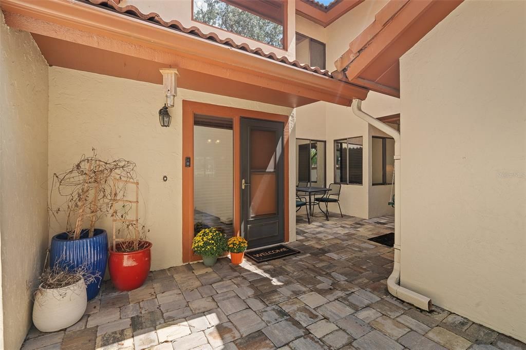 For Sale: $293,000 (3 beds, 2 baths, 1665 Square Feet)