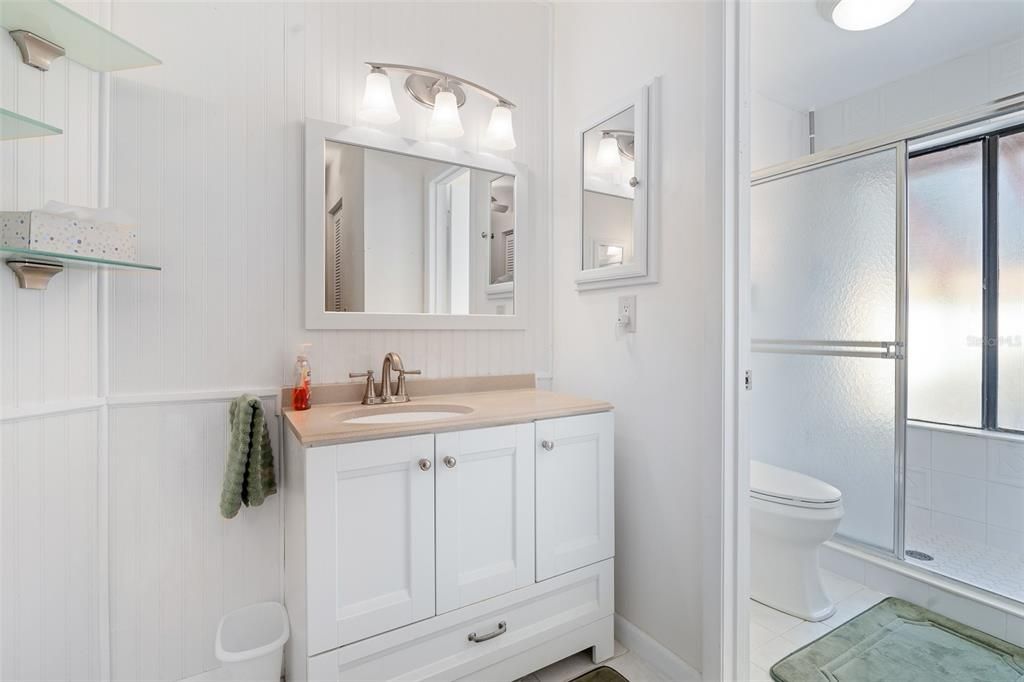 For Sale: $293,000 (3 beds, 2 baths, 1665 Square Feet)