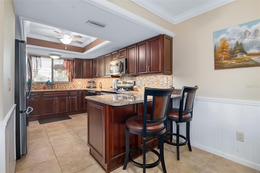 For Sale: $293,000 (3 beds, 2 baths, 1665 Square Feet)