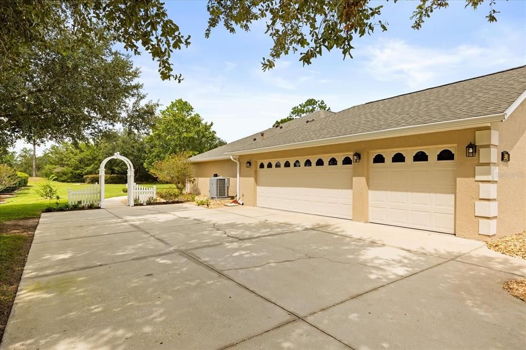 Active With Contract: $449,900 (4 beds, 3 baths, 2446 Square Feet)