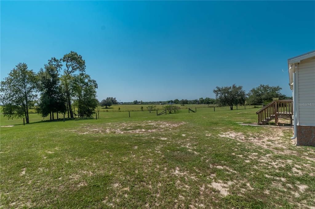 En Venta: $730,000 (3 camas, 2 baños, 2303 Pies cuadrados)