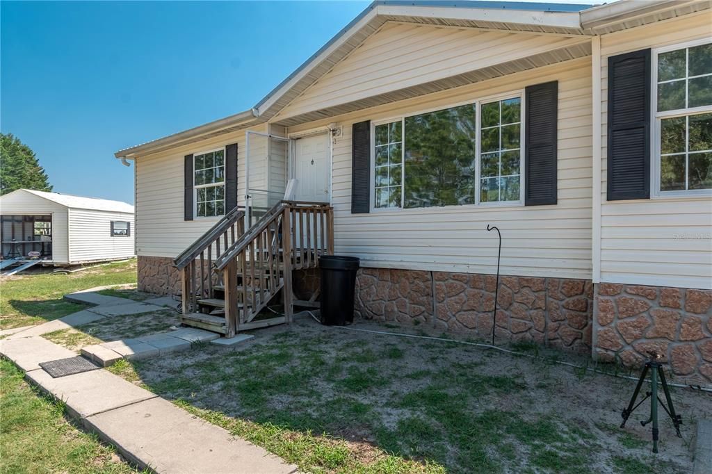 En Venta: $730,000 (3 camas, 2 baños, 2303 Pies cuadrados)