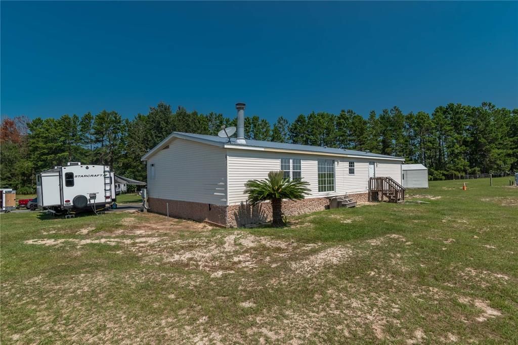 En Venta: $730,000 (3 camas, 2 baños, 2303 Pies cuadrados)