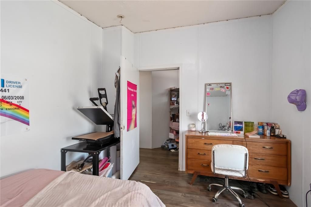 En Venta: $730,000 (3 camas, 2 baños, 2303 Pies cuadrados)