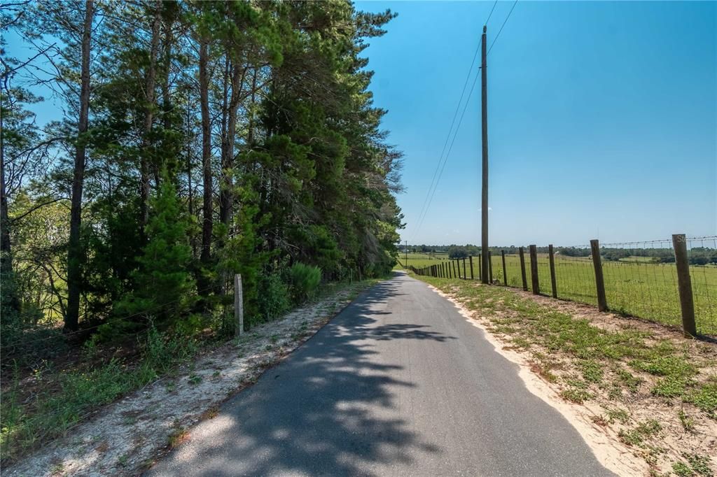 En Venta: $730,000 (3 camas, 2 baños, 2303 Pies cuadrados)