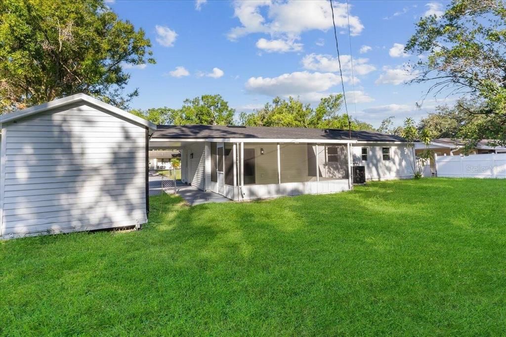 Active With Contract: $274,999 (3 beds, 1 baths, 1272 Square Feet)