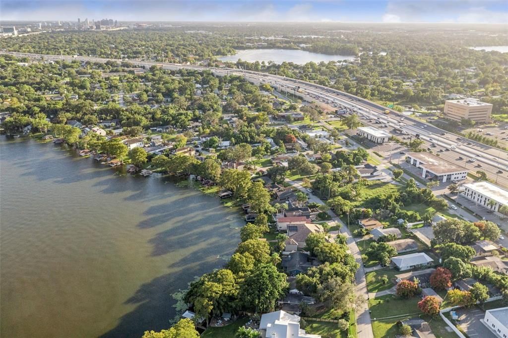 For Sale: $949,000 (2 beds, 2 baths, 1086 Square Feet)