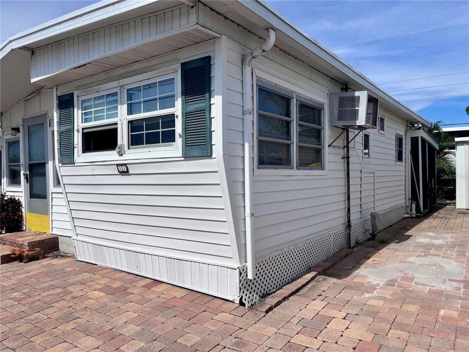 待售: $59,000 (1 贝兹, 1 浴室, 508 平方英尺)