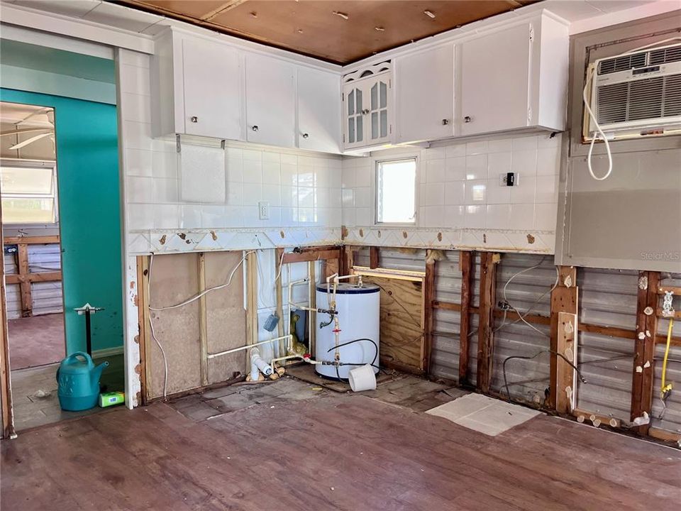 待售: $59,000 (1 贝兹, 1 浴室, 508 平方英尺)