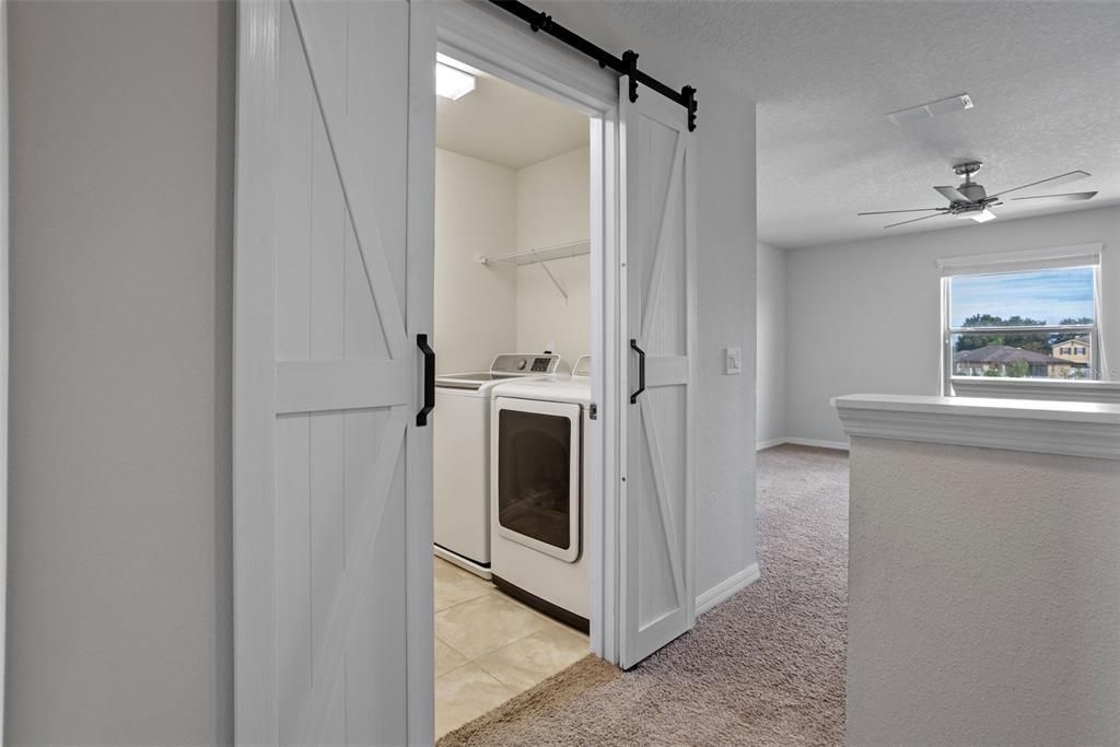 合同活跃: $375,000 (4 贝兹, 2 浴室, 2669 平方英尺)