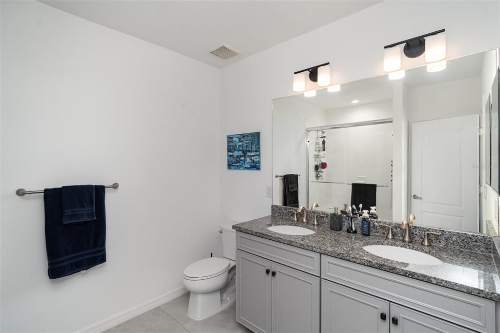 待售: $309,900 (3 贝兹, 2 浴室, 1822 平方英尺)