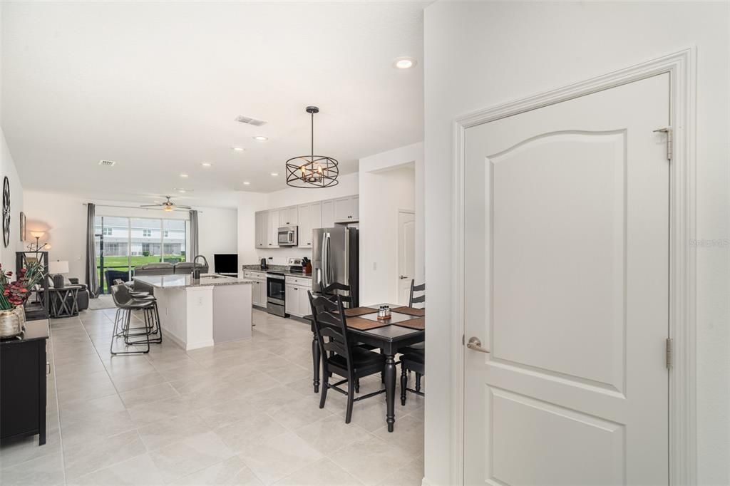 待售: $309,900 (3 贝兹, 2 浴室, 1822 平方英尺)