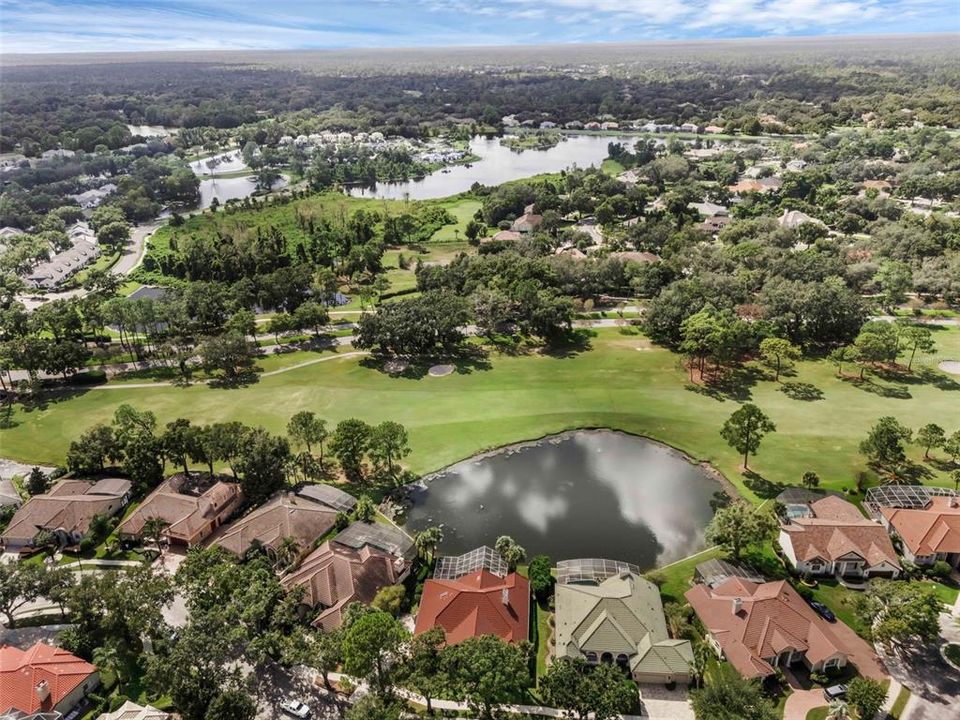 合同活跃: $799,000 (4 贝兹, 3 浴室, 2763 平方英尺)