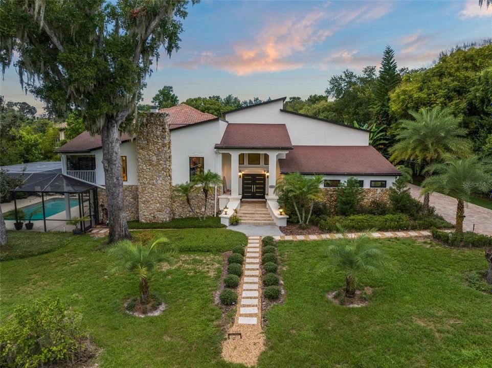 For Sale: $1,550,000 (5 beds, 4 baths, 4186 Square Feet)