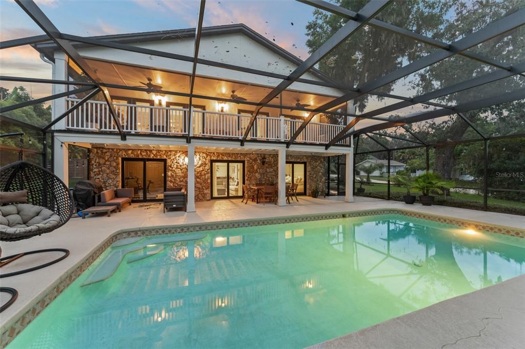 For Sale: $1,550,000 (5 beds, 4 baths, 4186 Square Feet)