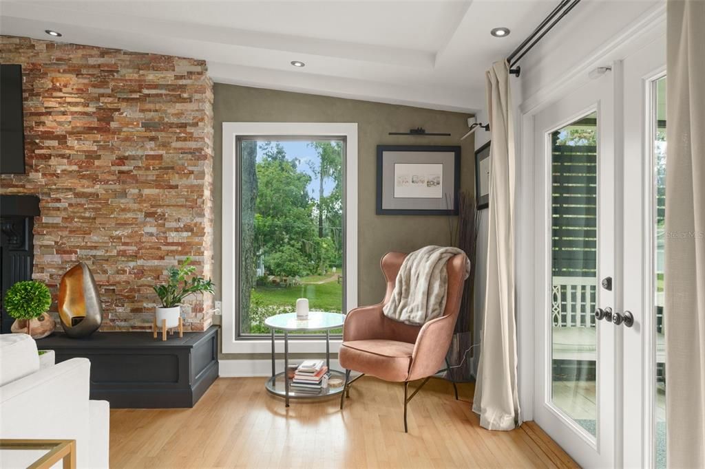 For Sale: $1,550,000 (5 beds, 4 baths, 4186 Square Feet)