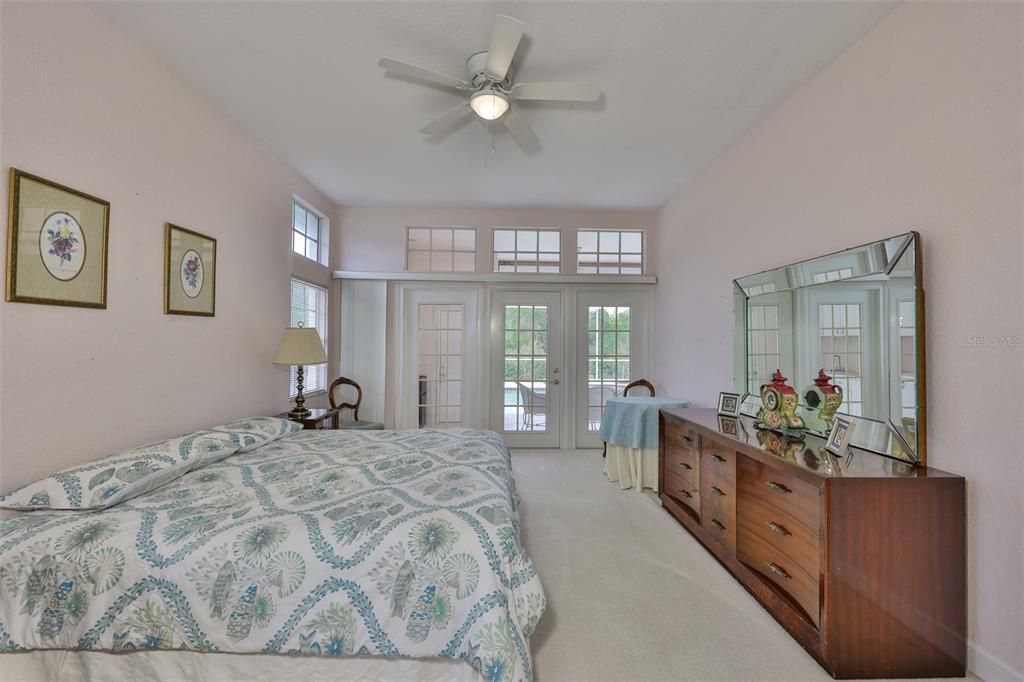 Active With Contract: $584,999 (3 beds, 3 baths, 2737 Square Feet)