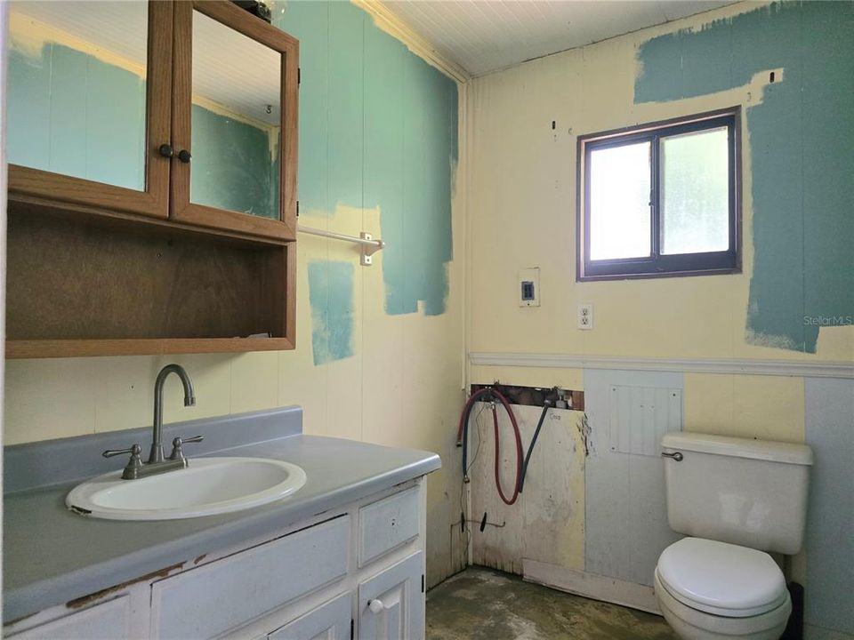 待售: $110,000 (2 贝兹, 1 浴室, 1000 平方英尺)