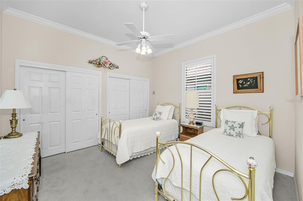 Activo con contrato: $689,000 (3 camas, 2 baños, 2234 Pies cuadrados)