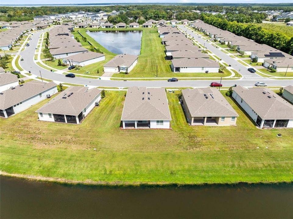 待售: $425,000 (4 贝兹, 2 浴室, 2056 平方英尺)