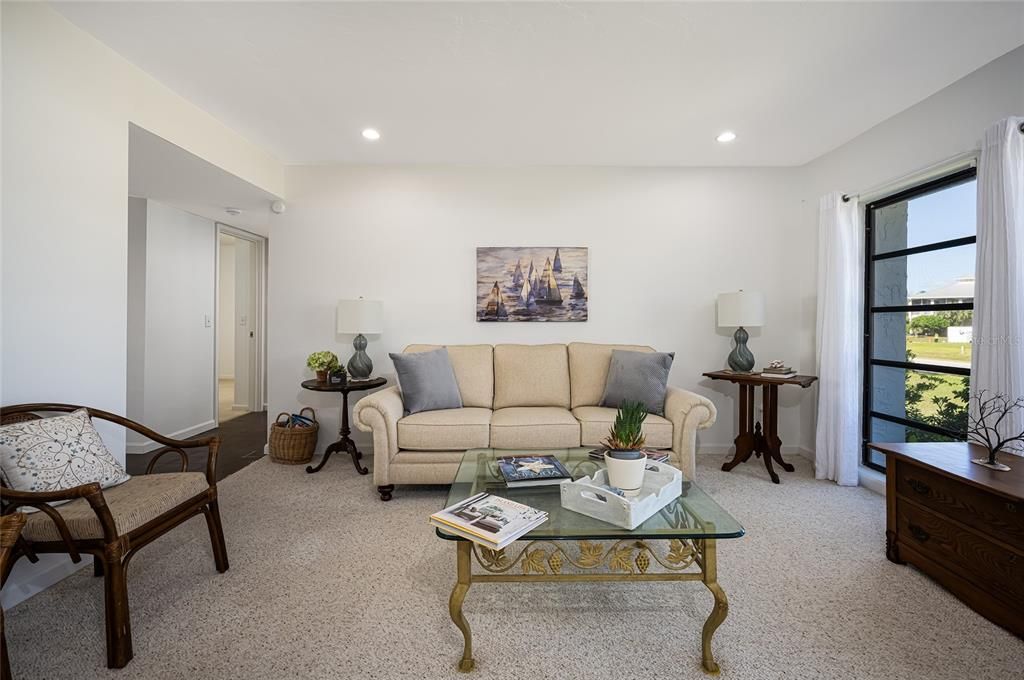 For Sale: $625,000 (3 beds, 2 baths, 1861 Square Feet)