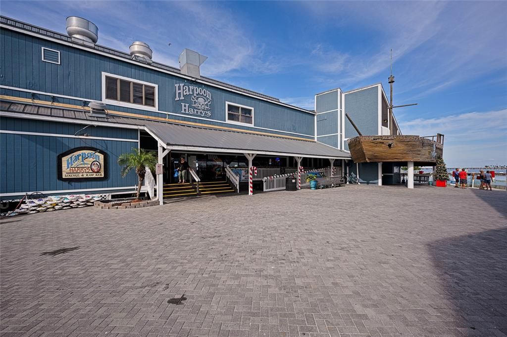 For Sale: $625,000 (3 beds, 2 baths, 1861 Square Feet)