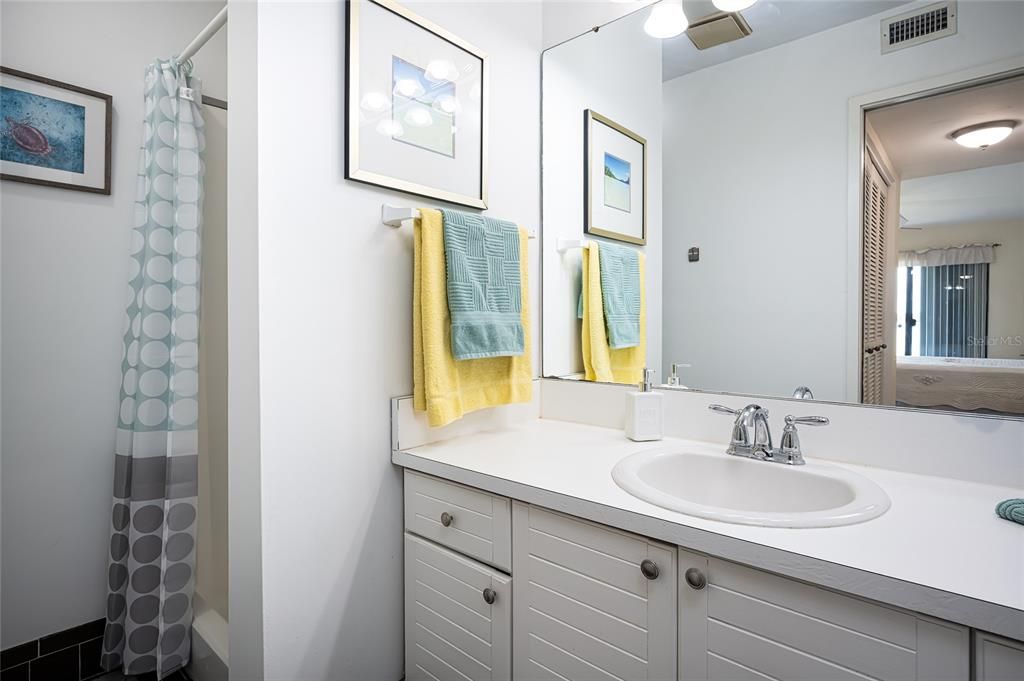 For Sale: $625,000 (3 beds, 2 baths, 1861 Square Feet)