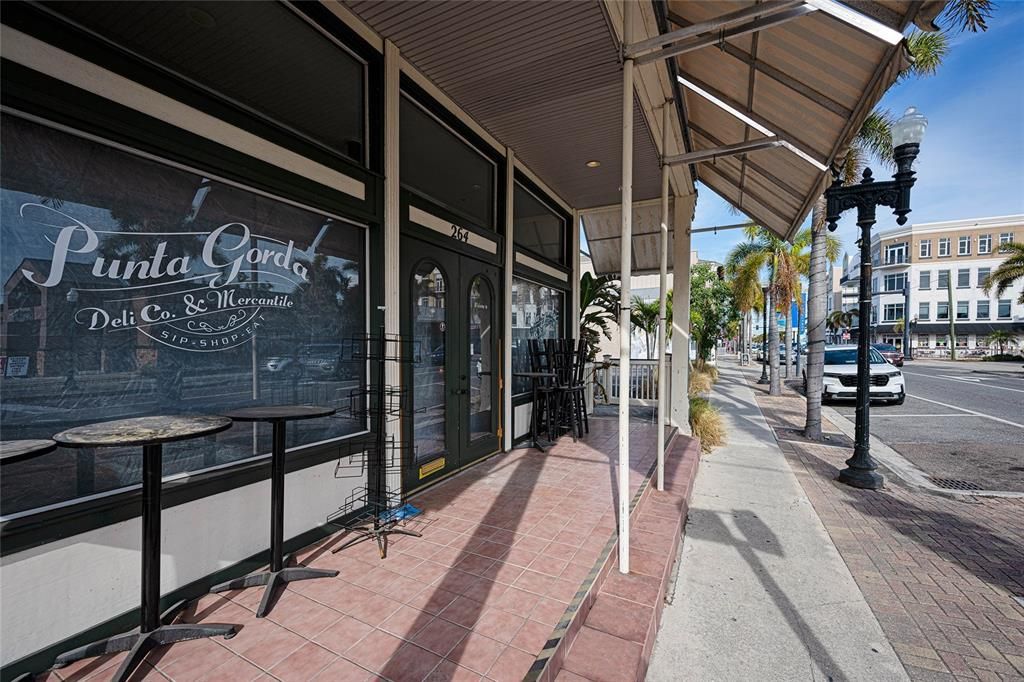 For Sale: $625,000 (3 beds, 2 baths, 1861 Square Feet)