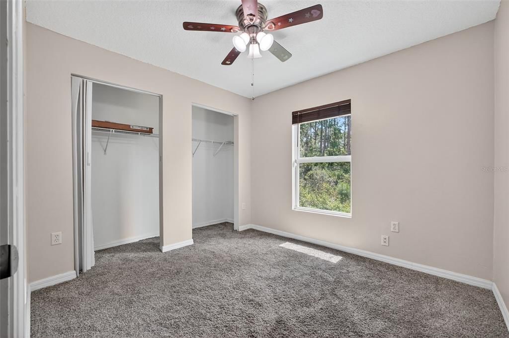 For Sale: $324,900 (4 beds, 2 baths, 1710 Square Feet)