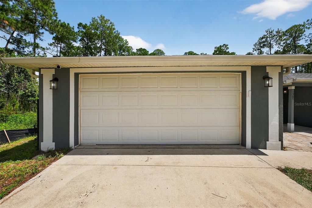 For Sale: $324,900 (4 beds, 2 baths, 1710 Square Feet)