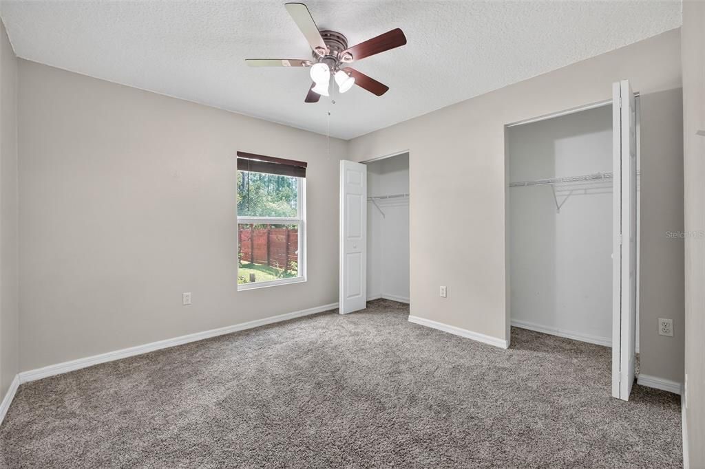 For Sale: $324,900 (4 beds, 2 baths, 1710 Square Feet)