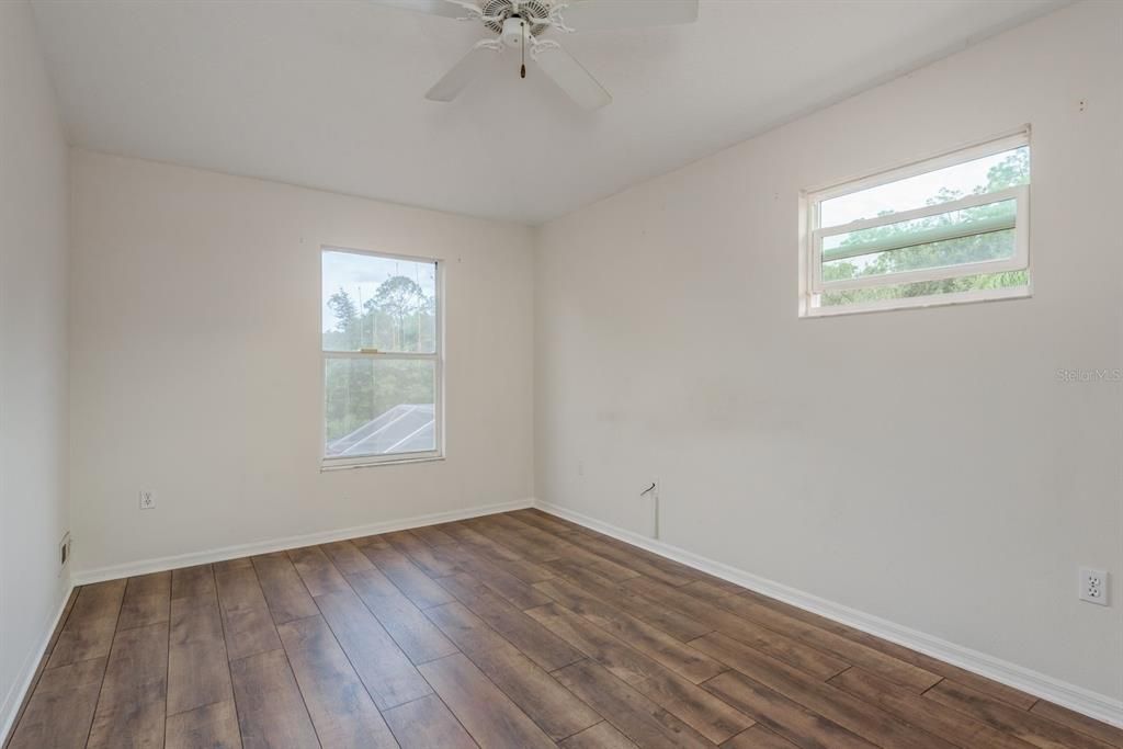 Activo con contrato: $799,900 (3 camas, 3 baños, 3386 Pies cuadrados)