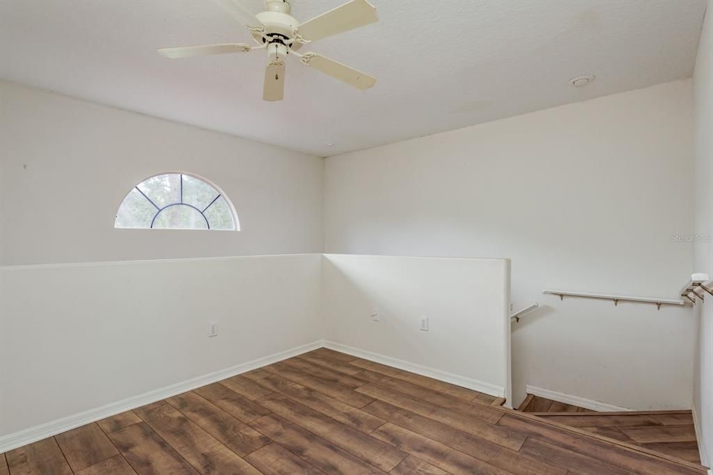 Activo con contrato: $799,900 (3 camas, 3 baños, 3386 Pies cuadrados)