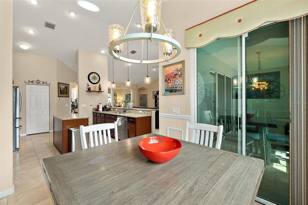 For Sale: $478,000 (4 beds, 2 baths, 2525 Square Feet)