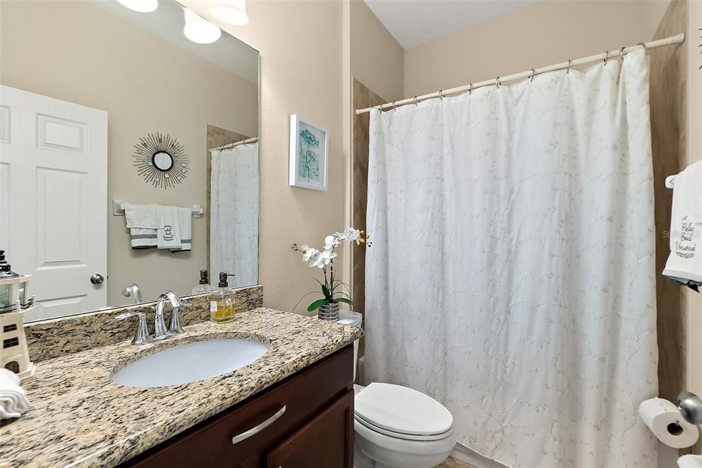 For Sale: $478,000 (4 beds, 2 baths, 2525 Square Feet)