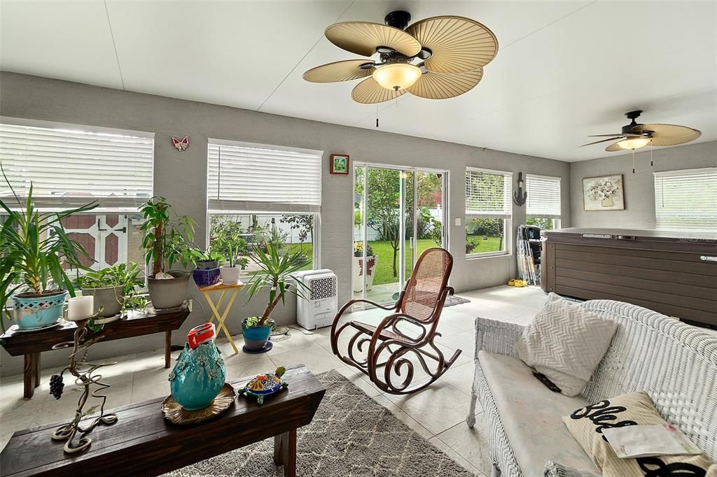 For Sale: $478,000 (4 beds, 2 baths, 2525 Square Feet)