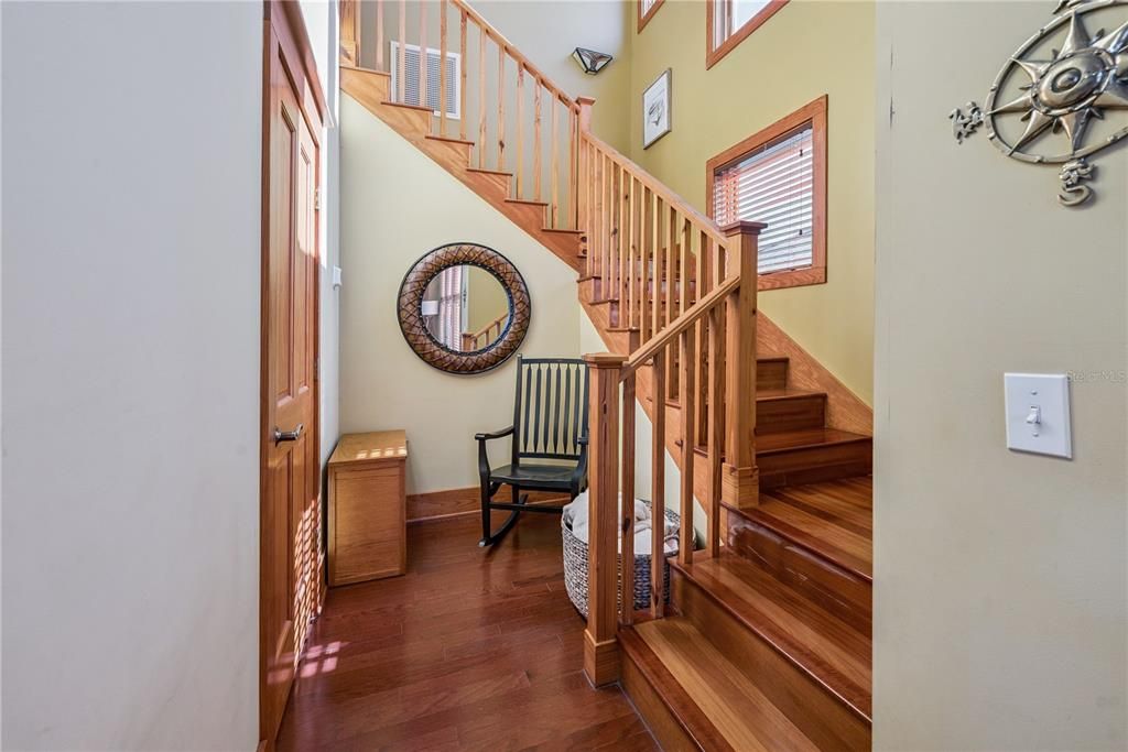 En Venta: $725,000 (2 camas, 2 baños, 1592 Pies cuadrados)