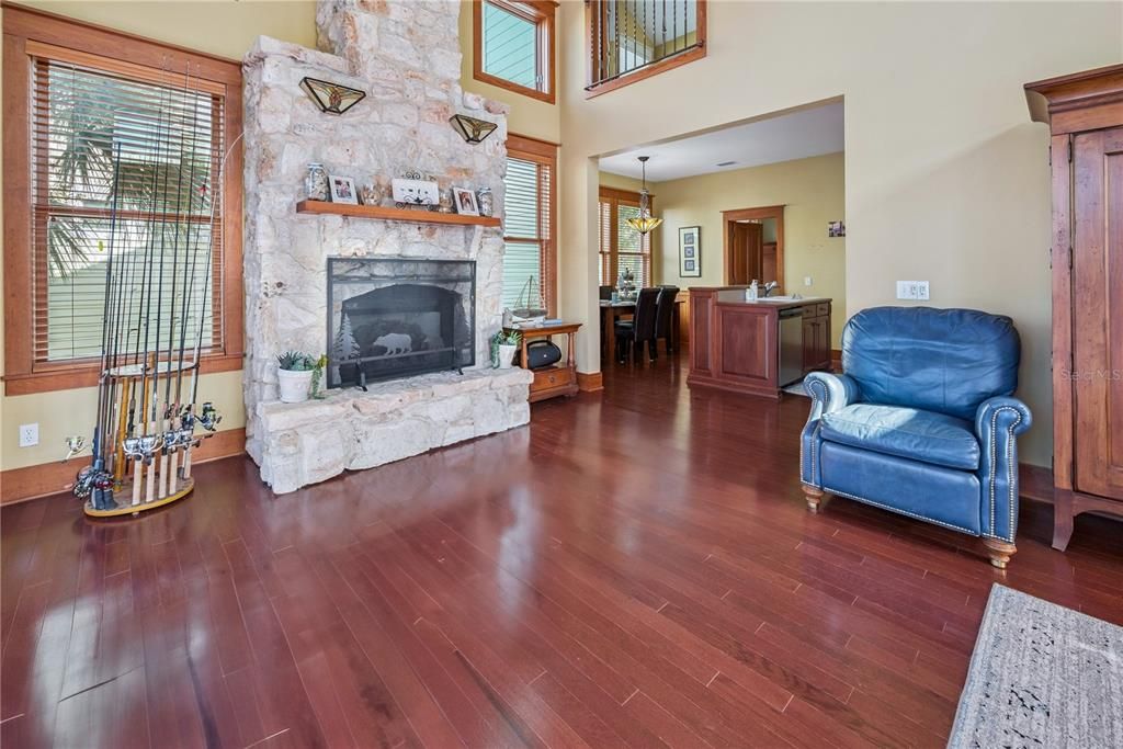 En Venta: $725,000 (2 camas, 2 baños, 1592 Pies cuadrados)