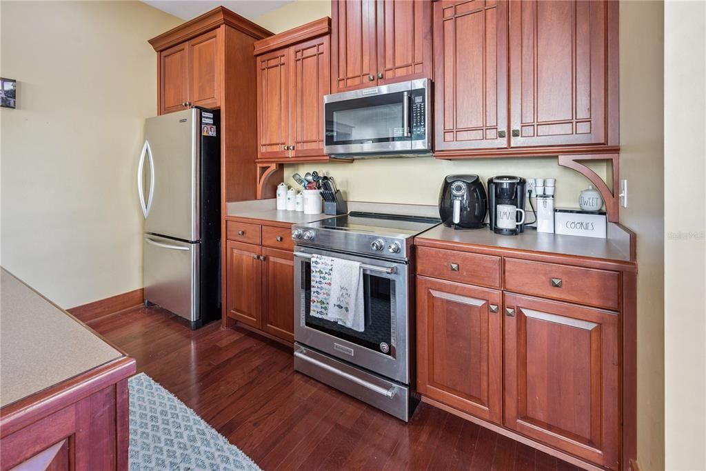 En Venta: $725,000 (2 camas, 2 baños, 1592 Pies cuadrados)