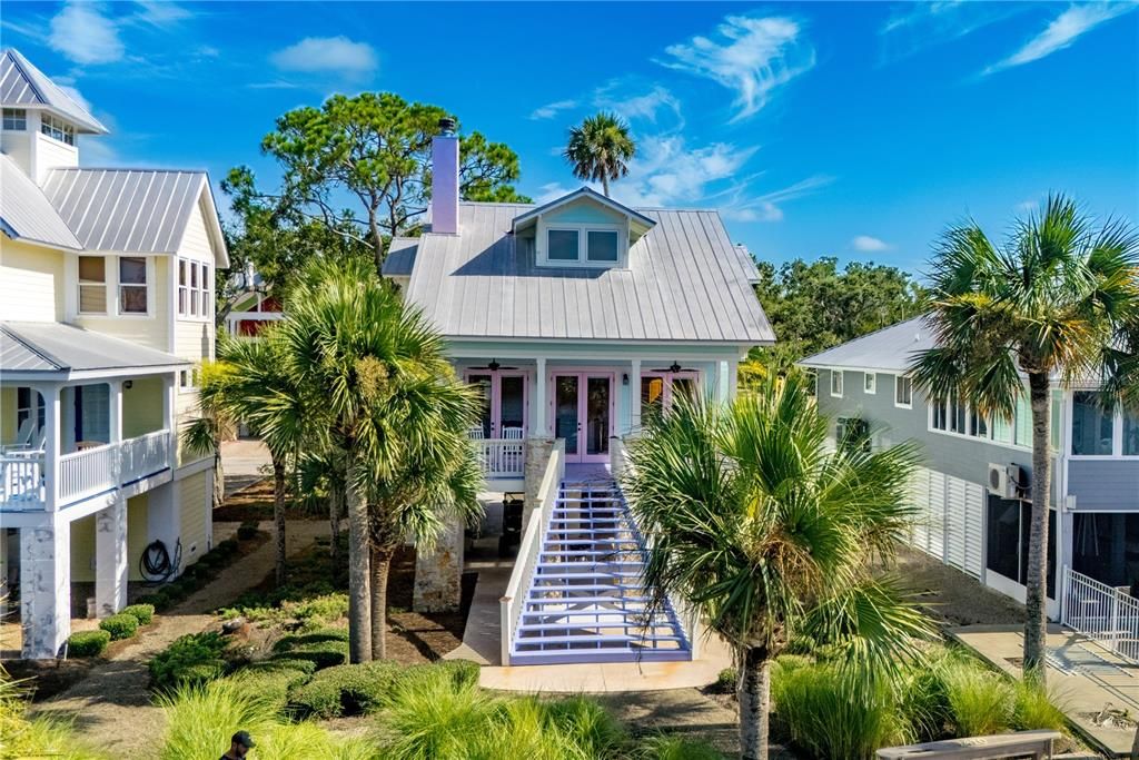 En Venta: $725,000 (2 camas, 2 baños, 1592 Pies cuadrados)